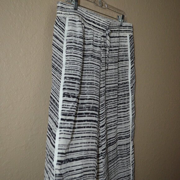 NWT Sz L Townsen Black White Silk Palazzo Pants - Picture 4 of 7